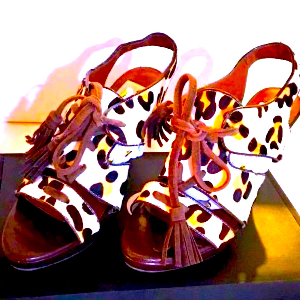 A J Valenci Lace Up Heels Open Toe Cow Print Leather Upper 7.5 Like New